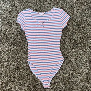 Peach blue and white onesie shirt never worn